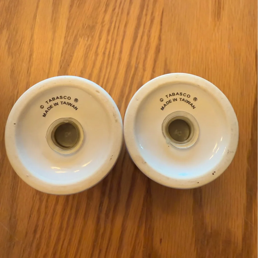 Vintage Mc. Ilhenny Co. Tabasco Pepper Sauce Salt and Pepper Shakers